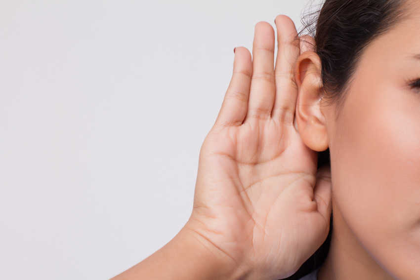 Halláskárosodás jelei